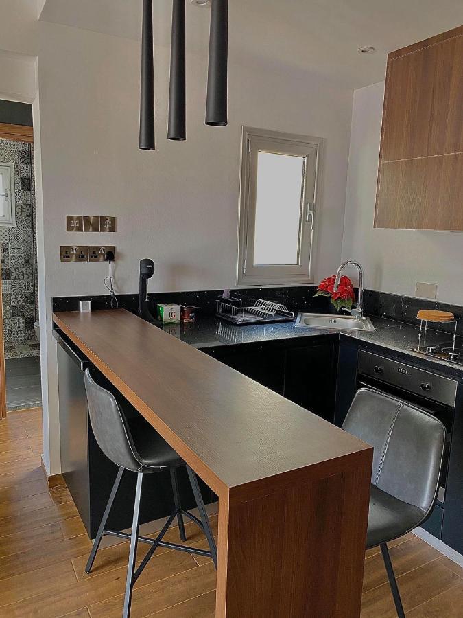Pearl City View Apartment Paphos Eksteriør bilde